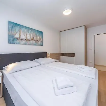 Garden Palace Guest house Umag