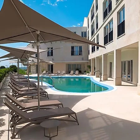 Garden Palace אומאג